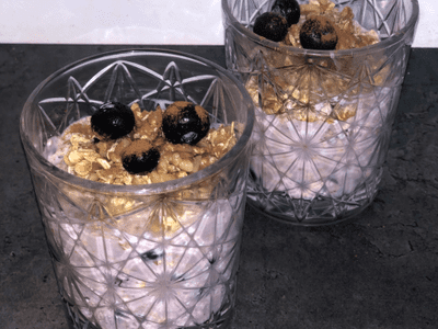 Blueberry overnight oats