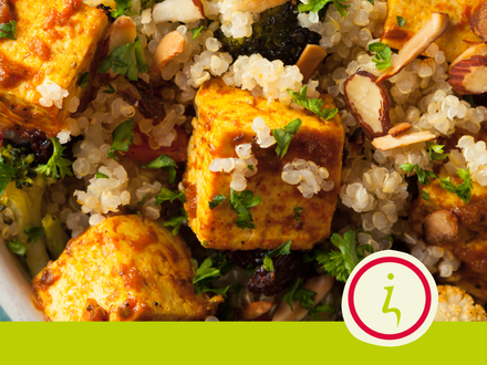 Quinoasalade met tofu en gegrilde groenten 