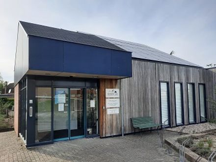 Hoek: Bernhardstraat 1