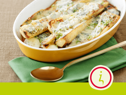 Pastinaak met brie, peterselie en walnoten
