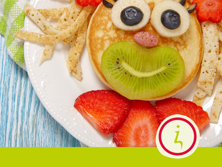 Groente-pannenkoekjes met vrolijke gezichtjes